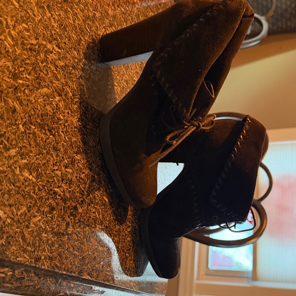 Chic Brown Suede Heeled Boots for Women